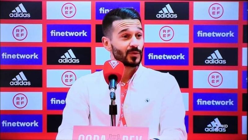 JUANVI LÓPEZ: «El fútbol ya sabemos que es un deporte donde la pasión mueve prácticamente todo, incluso por encima del dinero en la mayoría de casos»