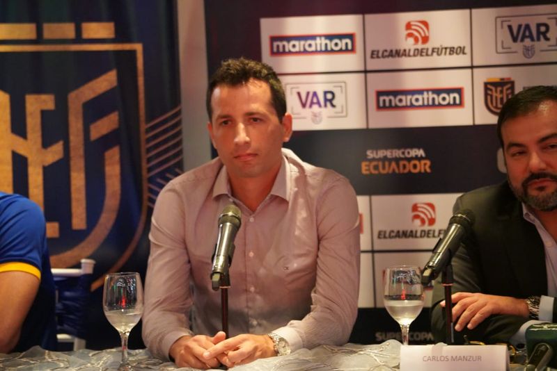 ÁNGEL LÓPEZ: «Pasar de preparador físico a segundo fue un gran avance para mí»