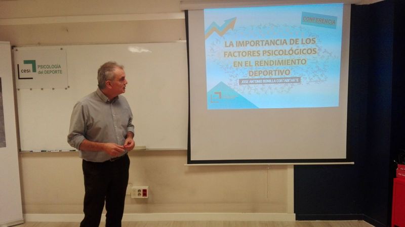 JOSE ANTONIO BONILLA: «El papel del psicólogo deportivo es fundamental»