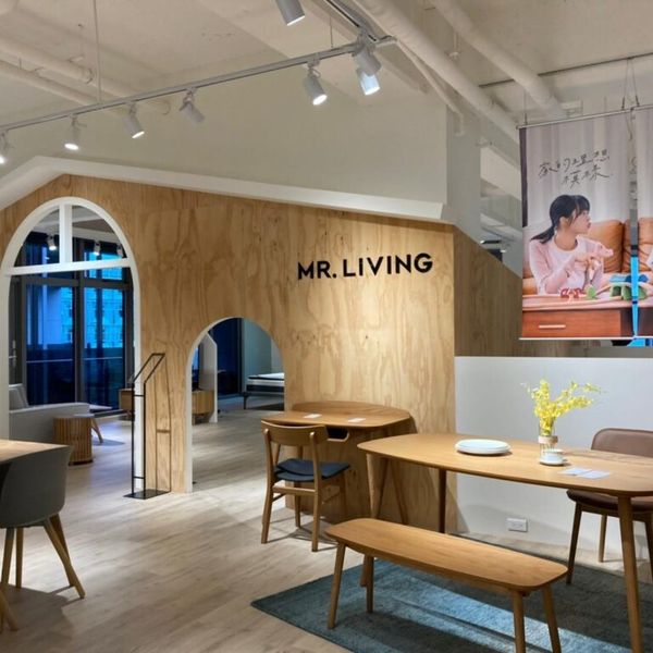 Mr. Living 居家先生 布沙發