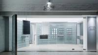 GLOW Flagship Store #Clear