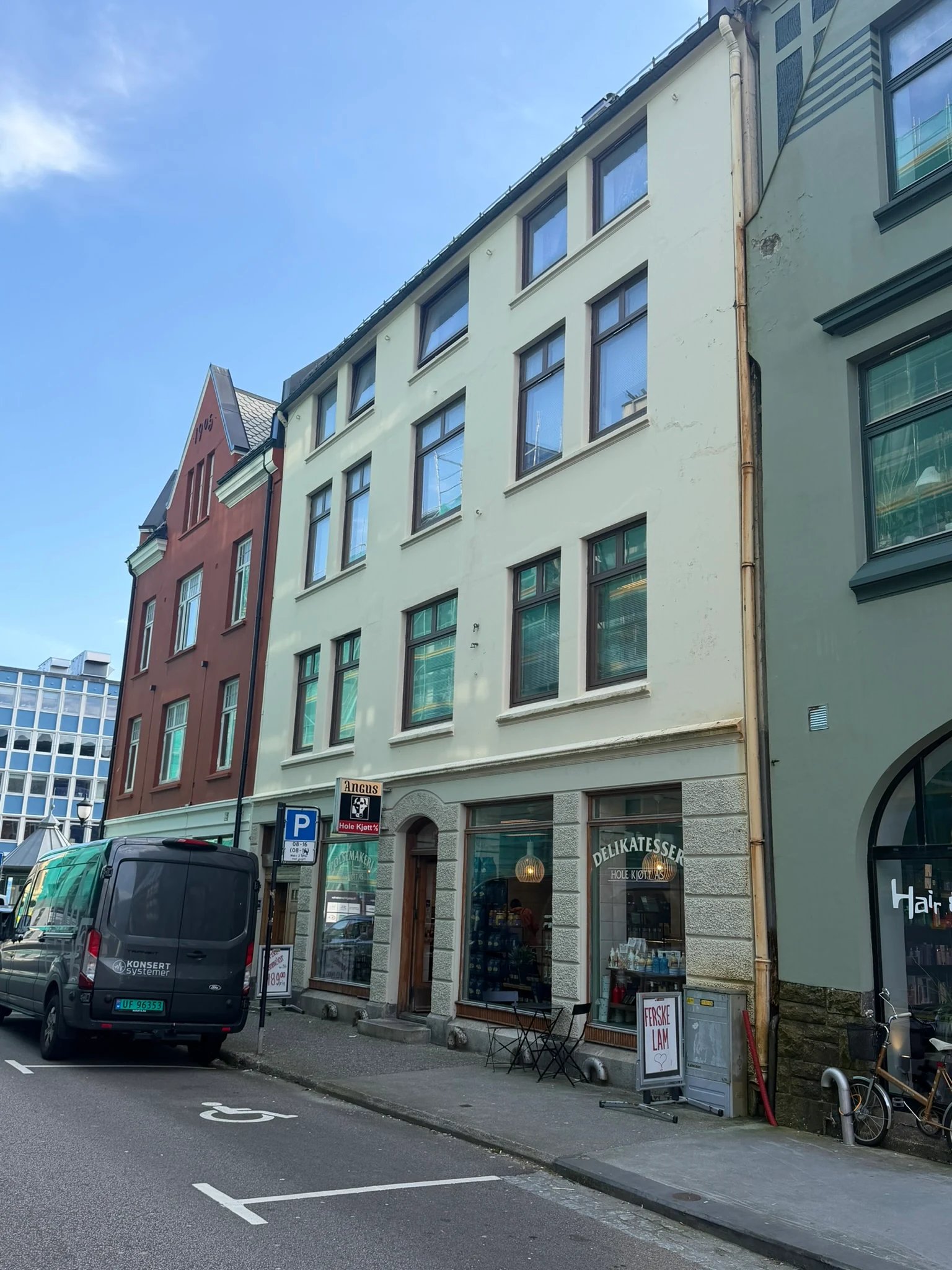 Keiser Wilhelms gate 30 – fasade mot gaten