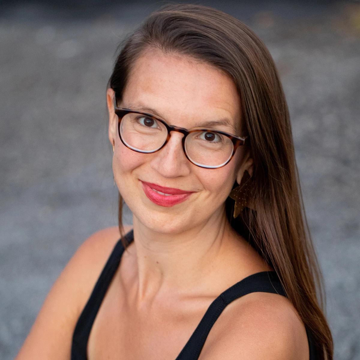 Headshot for Jess Rimington