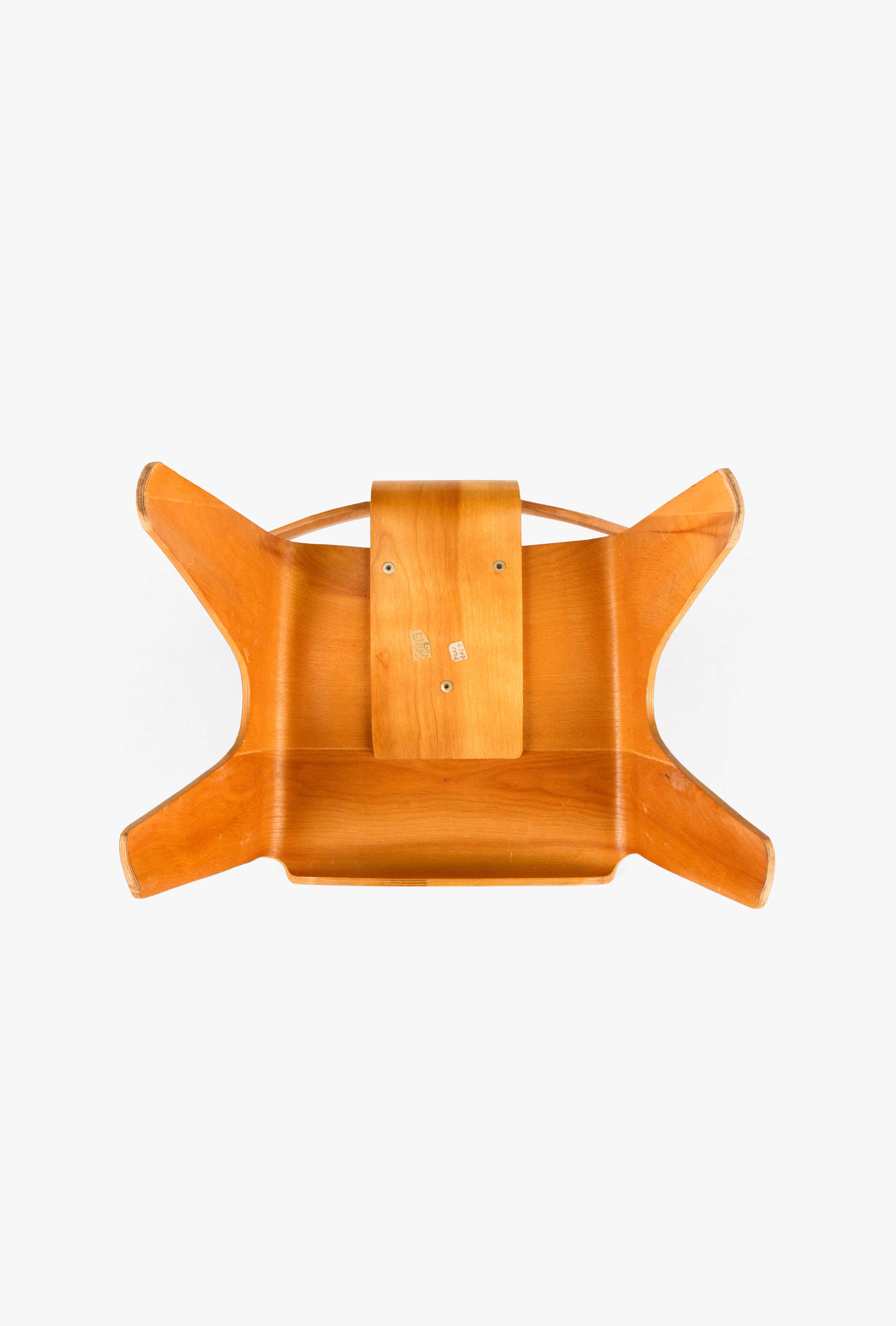 Child's Chair | Eames Institute