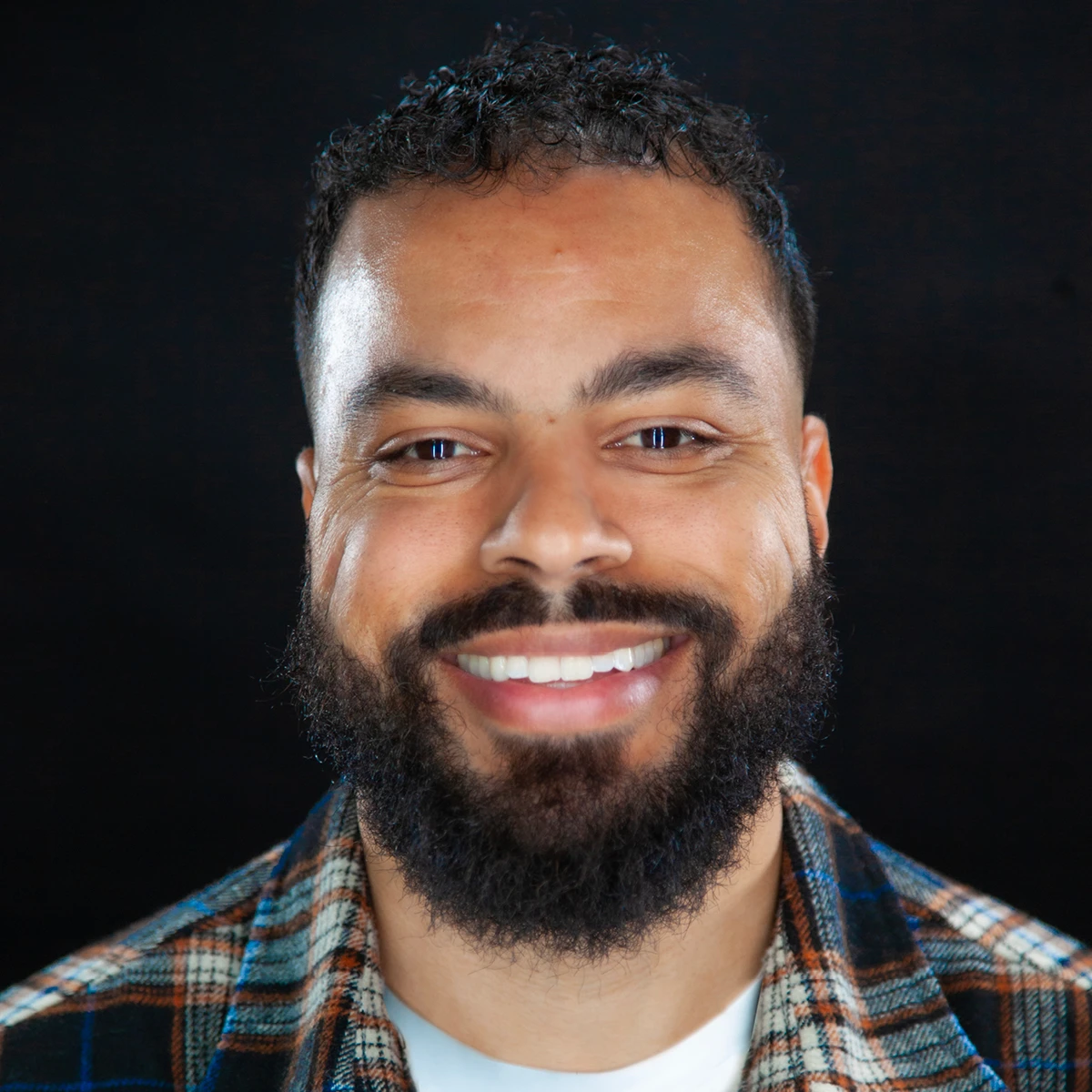 Headshot for Chaz Smedley