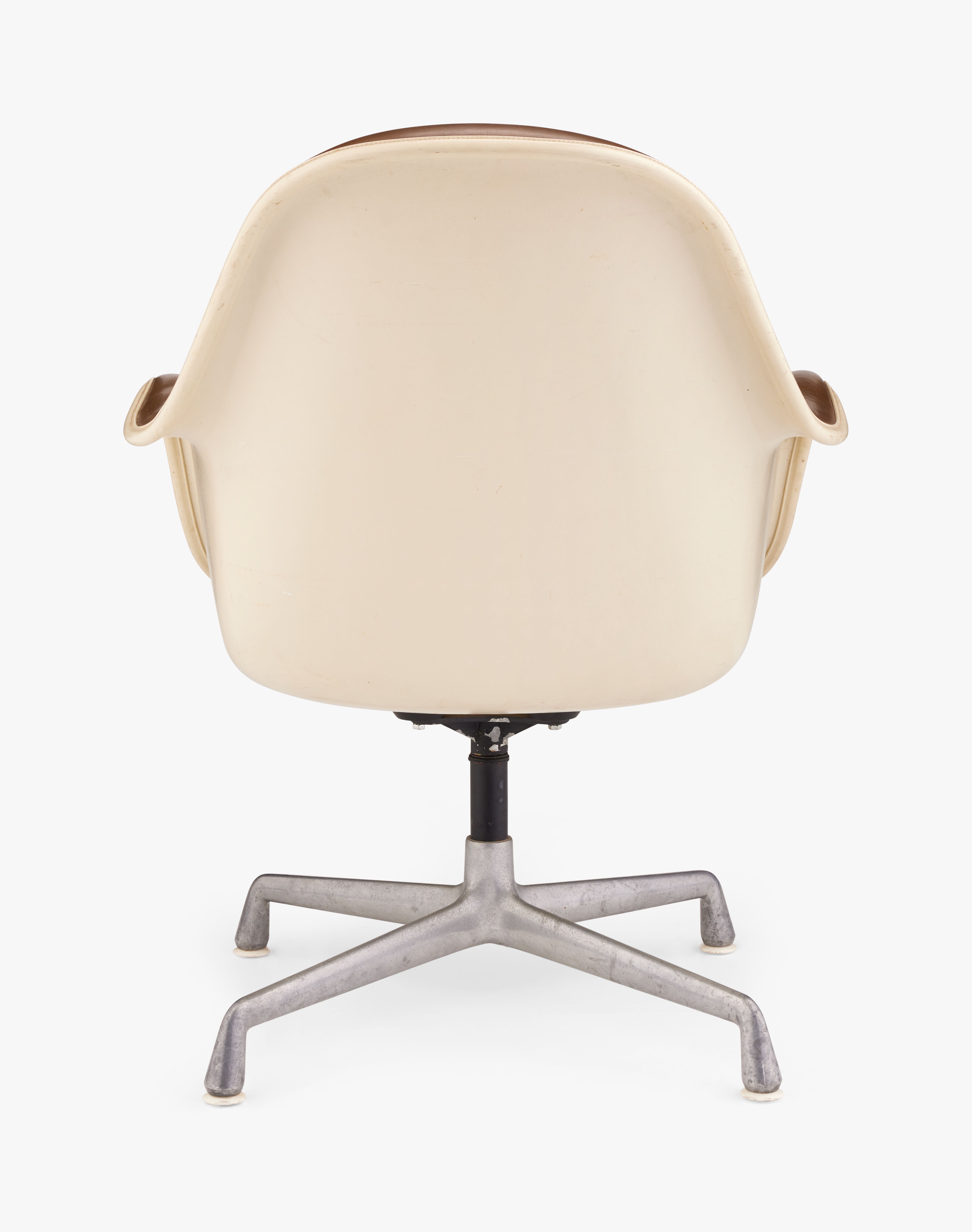 Loose Cushion Armchair | Eames Institute