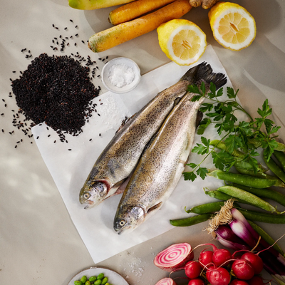 Foto des Rezepts Regenbogenforelle mit Poké-Schale