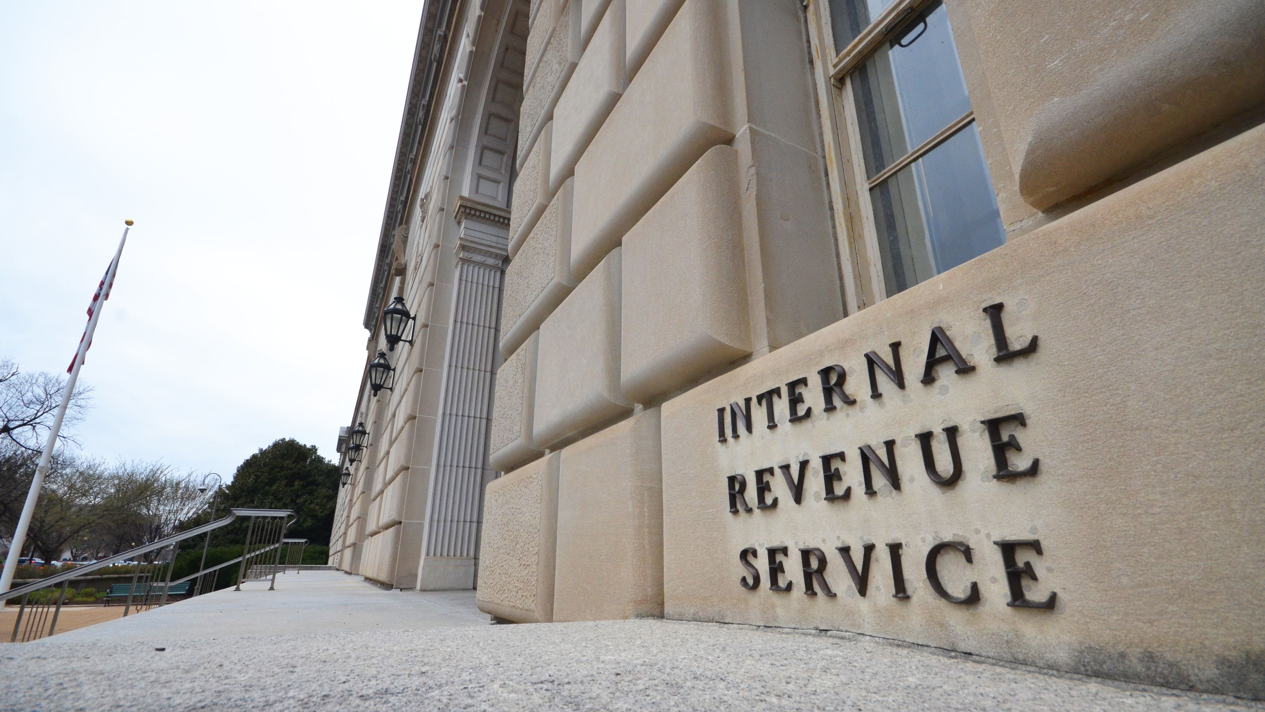 FTX Disputes IRS's 'Alice in Wonderland' Tax Claim