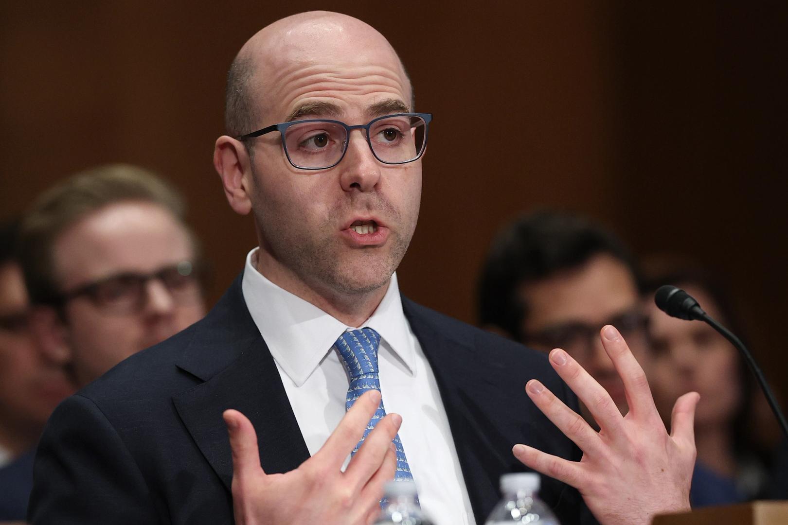 U.S. Fed's Miran Says Policy Needs to Adjust to Stablecoin Boom That Could Reach $3T - CoinDesk | Related Crypto Article