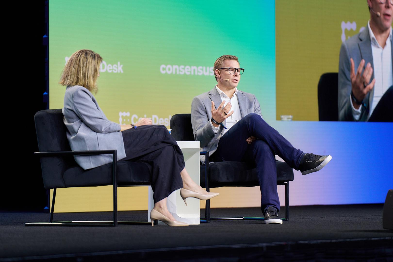 Coinbase Canada CEO Urges Mark Carney Government to Move Fast on National Crypto Strategy