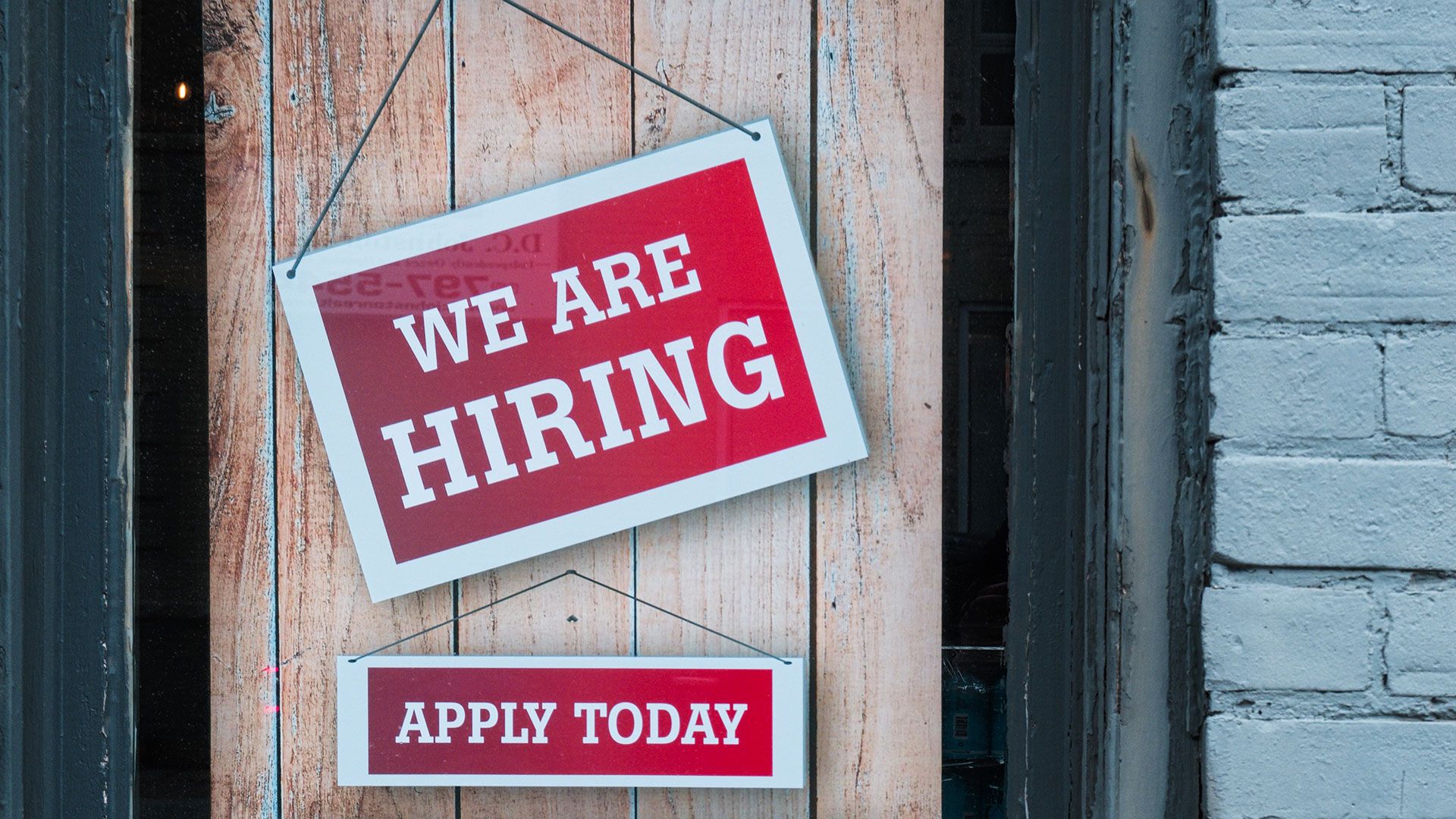 Crypto job postings triple to over 1,200 in September, but applications fall