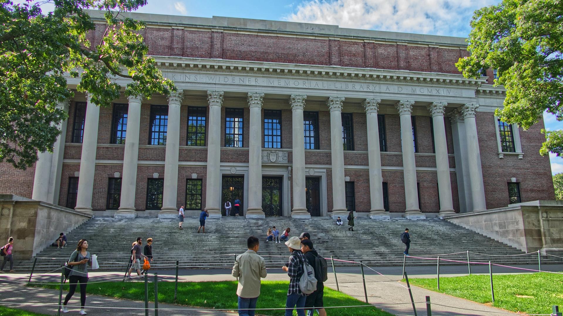 Harvard Reports $116M Stake in BlackRock’s iShares Bitcoin ETF in Latest Filing Harvard Reports $116M Stake in BlackRock’s iShares Bitcoin ETF in Latest Filing
