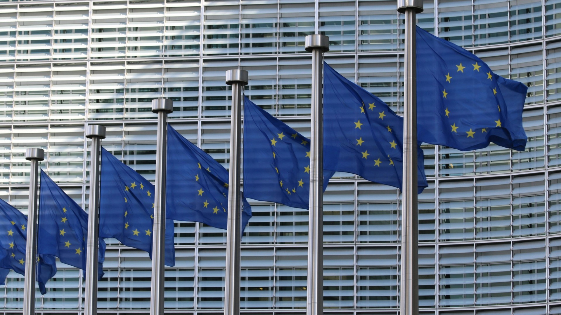 EU hits Russia with massive 21st sanctions package targeting $120B crypto network