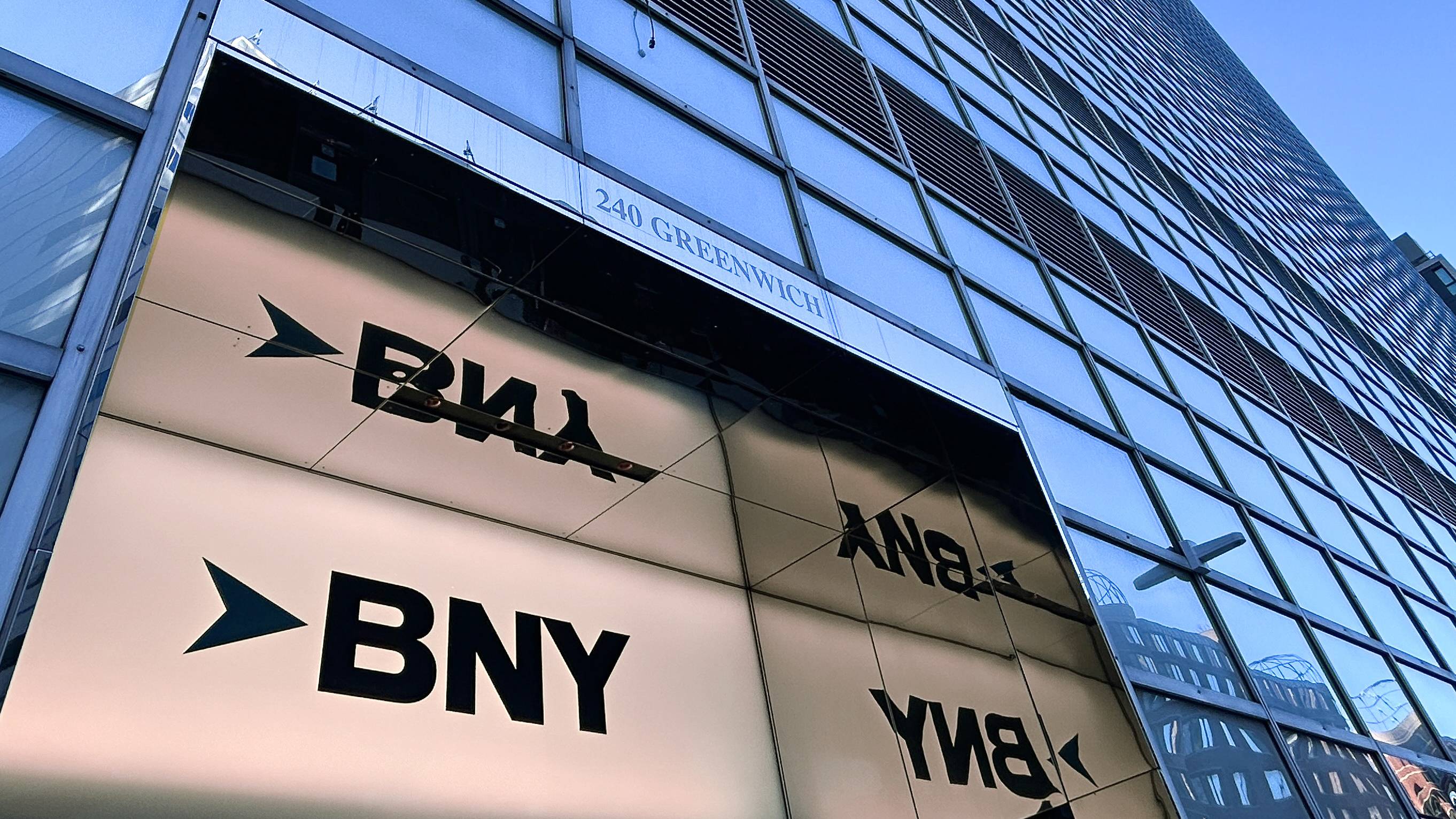 BNY Mellon Perluas Bisnis Kustodi Aset Digital di Uni Emirat Arab