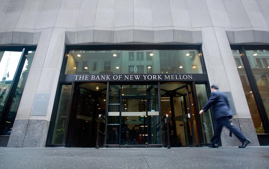 BNY Mellon сохраняет гибкость в планах стейблкоинов и фокусируется на инфраструктуре BNY Mellon сохраняет гибкость в планах стейблкоинов и фокусируется на инфраструктуре