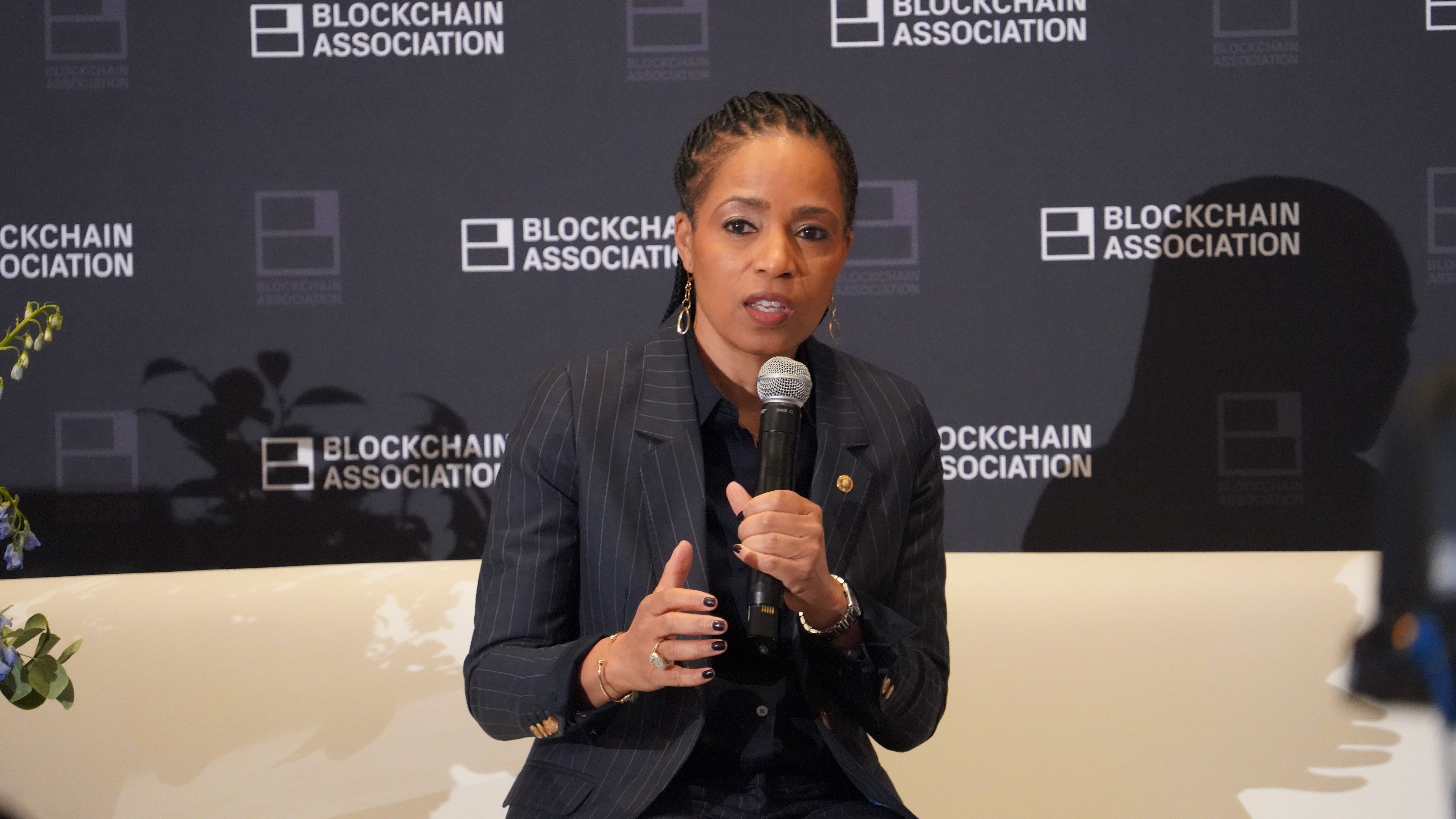 Perdebatan Stablecoin di Senat AS Buka Jalan Regulasi Kripto Lebih Jelas