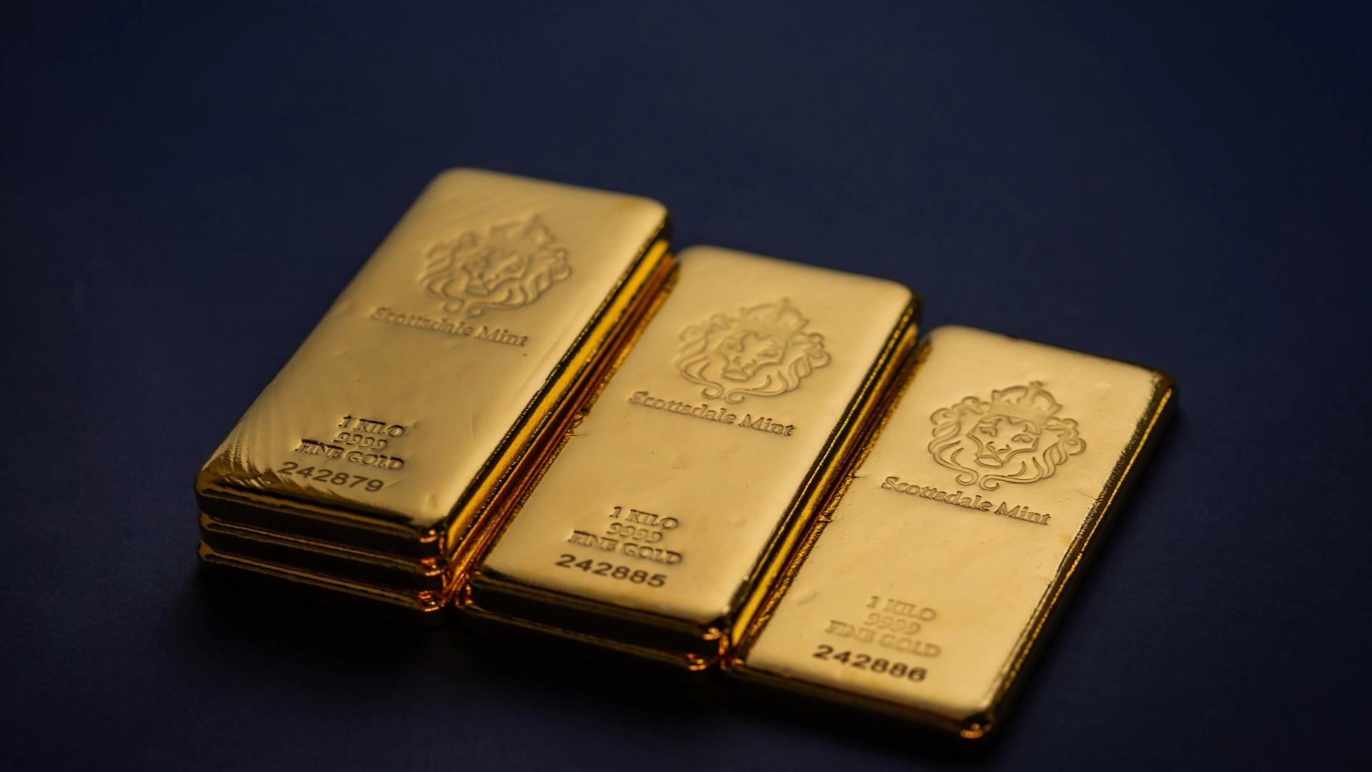 Gold bars (Scottsdale Mint/Unsplash)