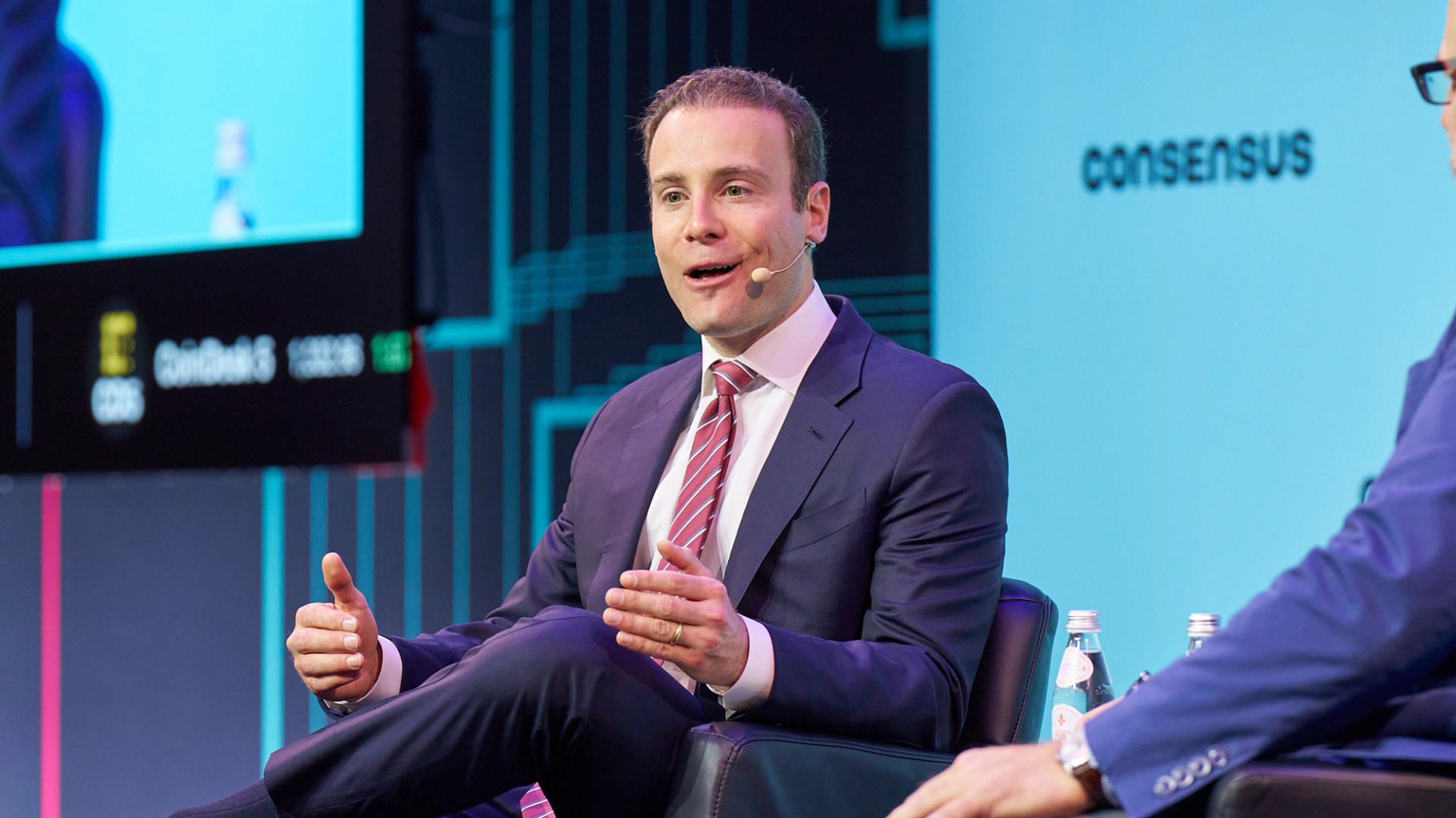 U.S. CFTC chief puts staff on notice to create crypto regulations if Clarity Act fails