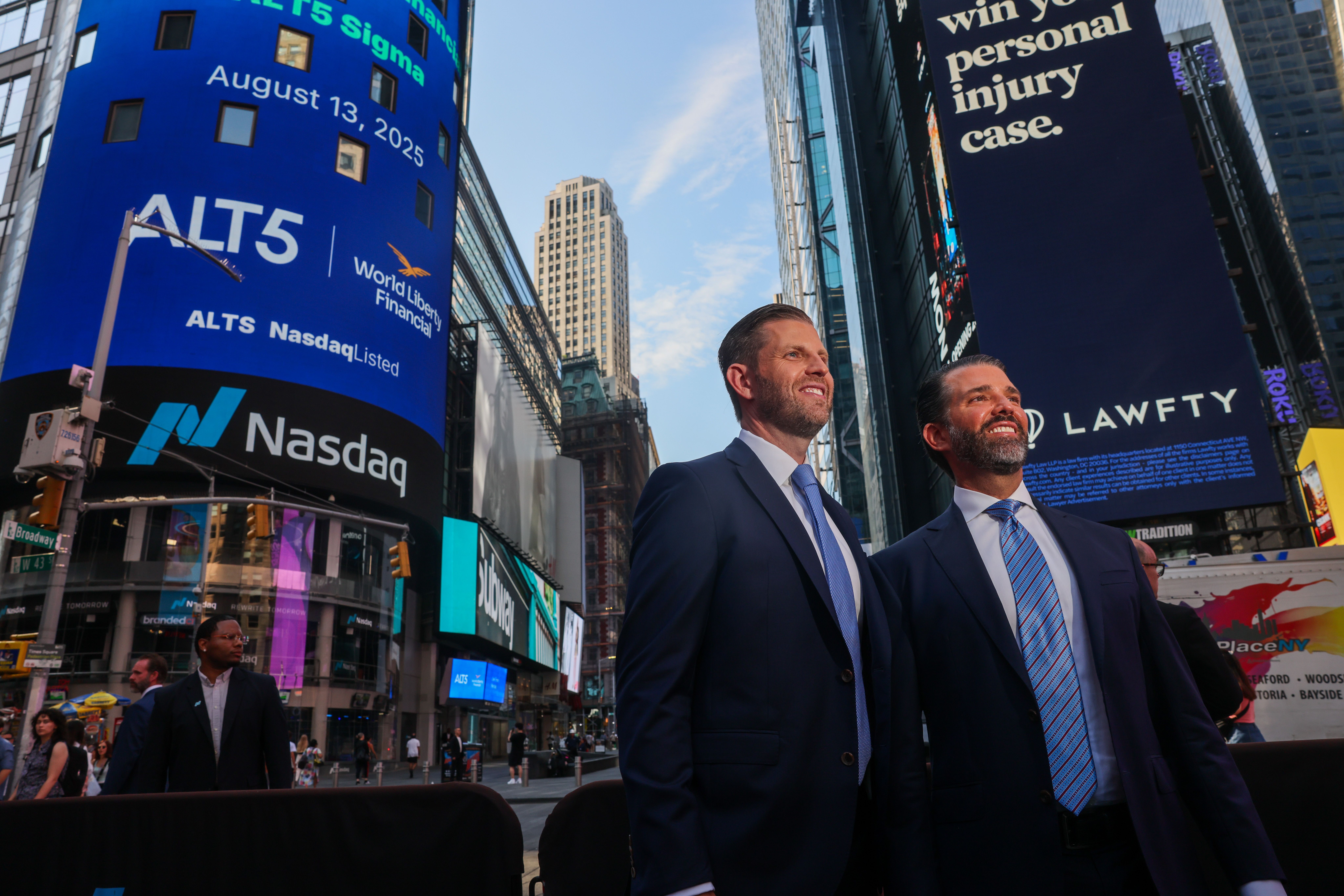 Trump-Backed Bitcoin Miner American Bitcoin Targets September Nasdaq Debut