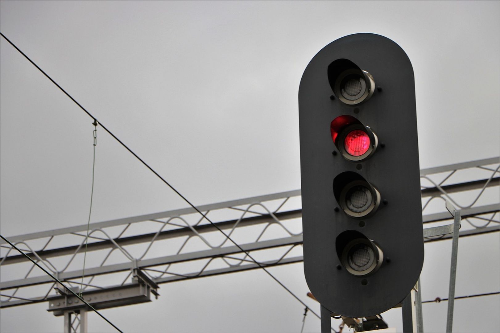 Bitcoin Bears Battle Critical Support Zone as BTC, Stock, and Gold Volatility Indices Surge