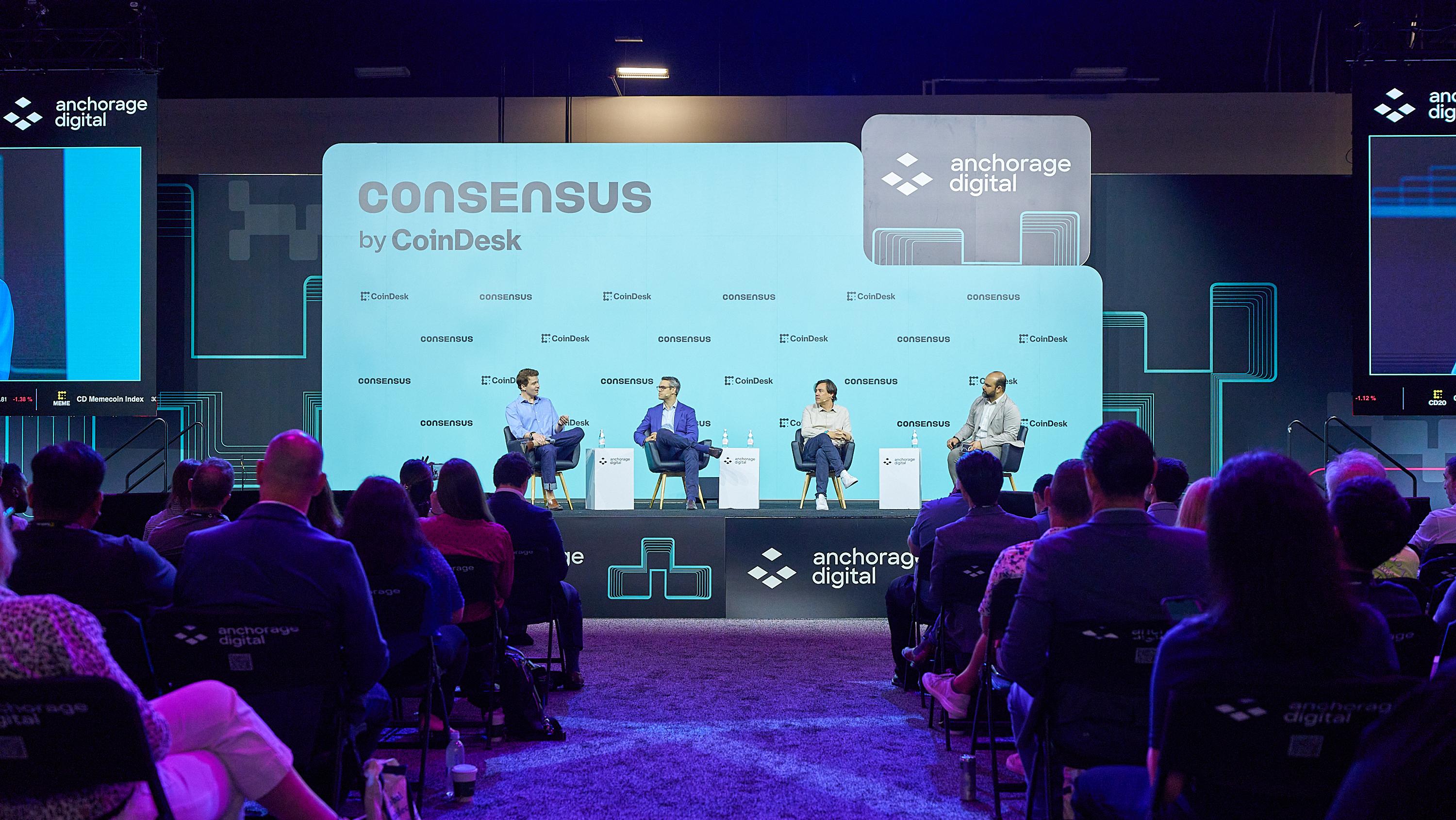 Financial Giants Integrate Blockchain and AI for Mainstream Use