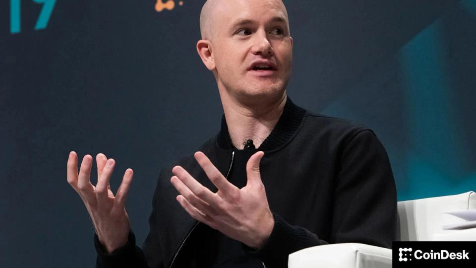 Coinbase oo ka digtay khatarta ay kombiyuutarada quantum-ku ku hayaan mustaqbalka crypto