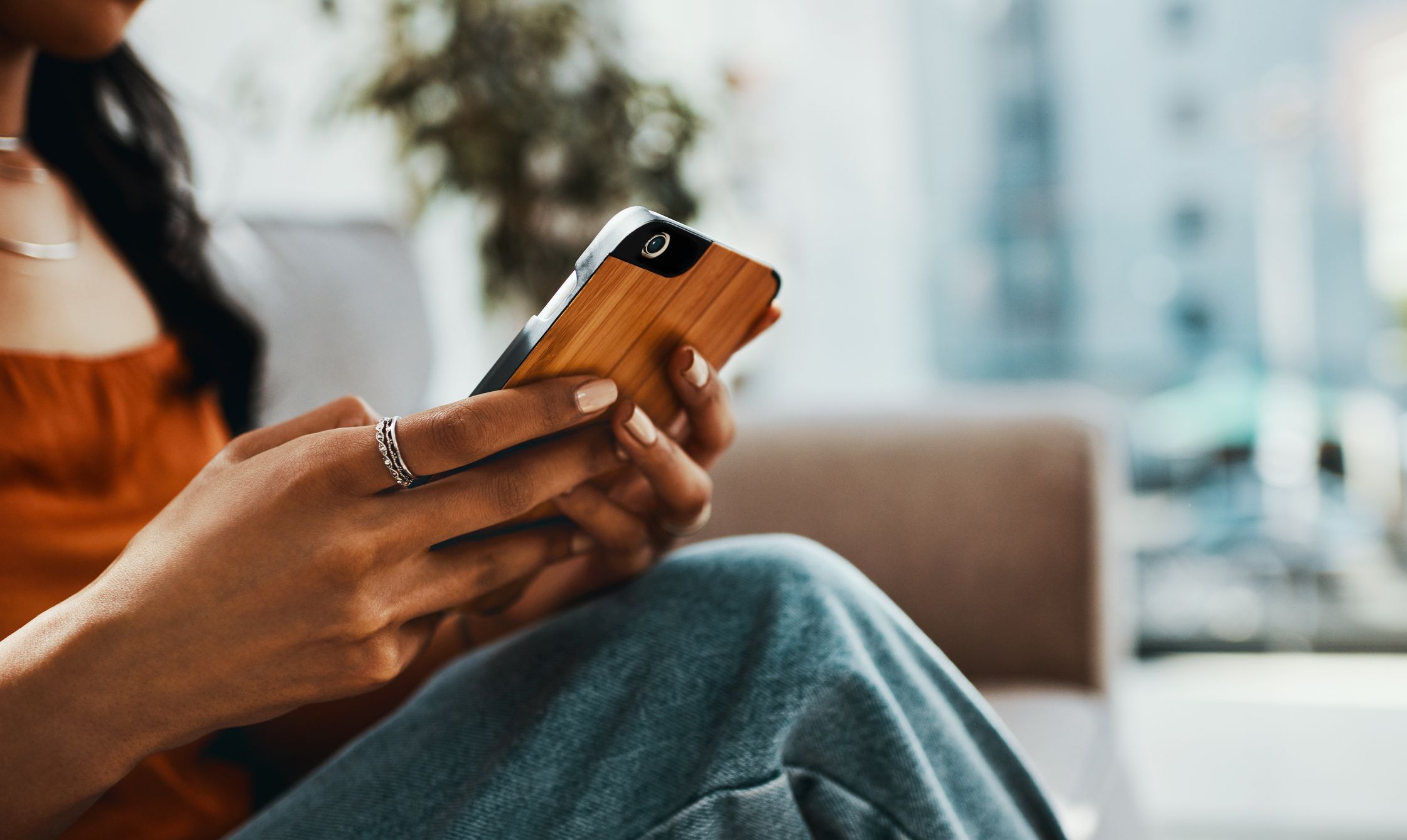 What Is a Dapp? Decentralized Apps Explained