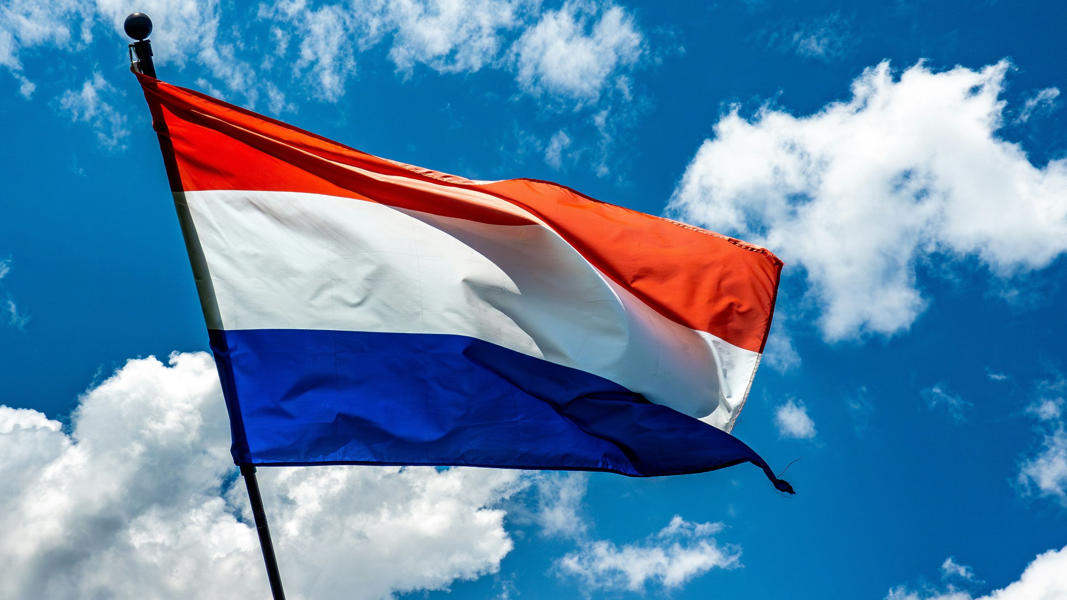 Netherlands Starts Consulting on Crypto Tax Reporting Bill