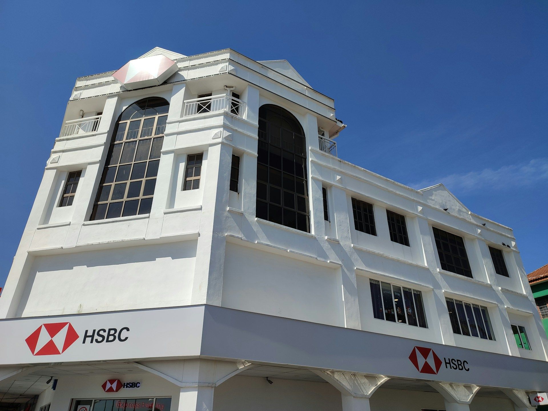 HSBC rolls out its first stablecoin to over 3 million everyday app users