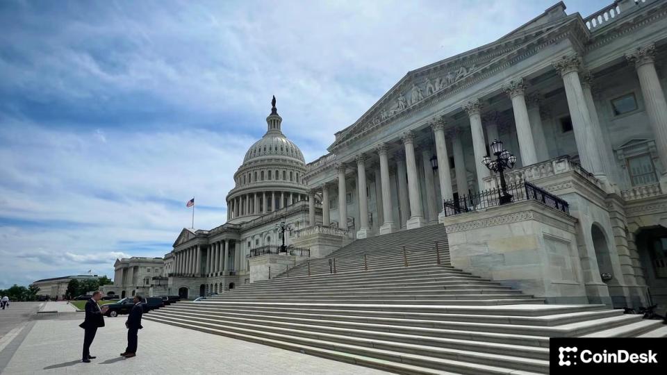 U.S. Senate votes to ban CBDCs in housing bill that may face trouble in the House