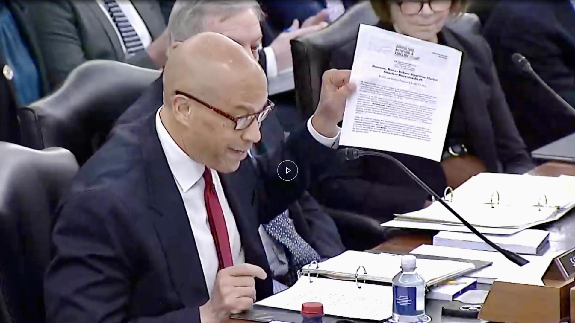 Crypto bill clears U.S. Senate milestone as effort advanced through first committee - CoinDesk | Related Crypto Article