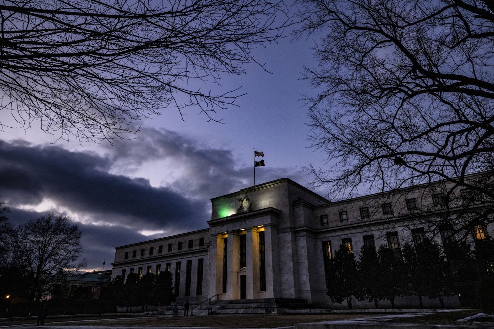 Bitcoin Surges Past $117K as Trump Taps Stephen Miran for Federal Reserve Bitcoin Surges Past $117K as Trump Taps Stephen Miran for Federal Reserve