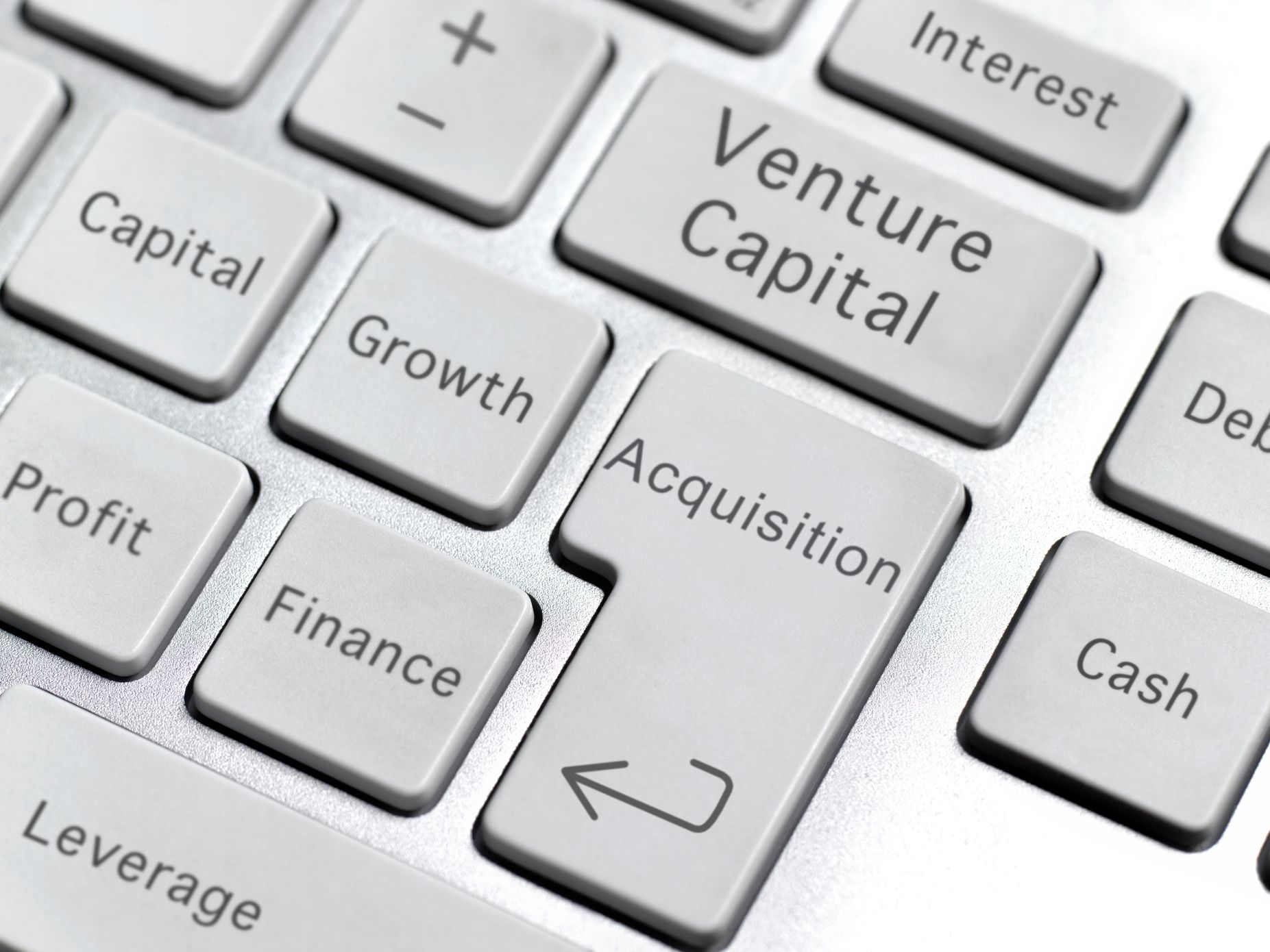 AI is increasingly eating into VC fundings and here is how crypto firms are adapting