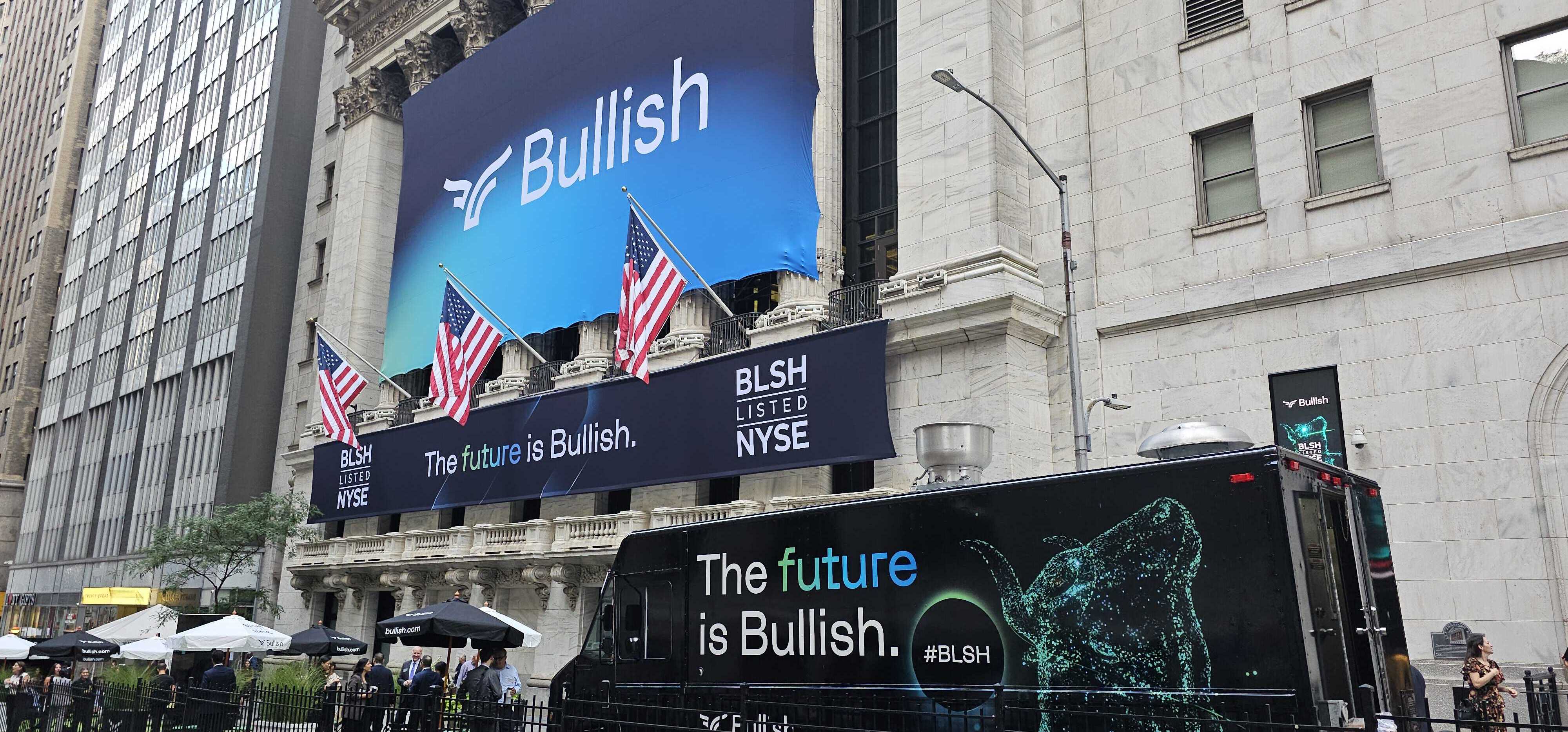 How Issuer‑Backed Tokenized Stocks Work and What They Mean for Everyday Investors