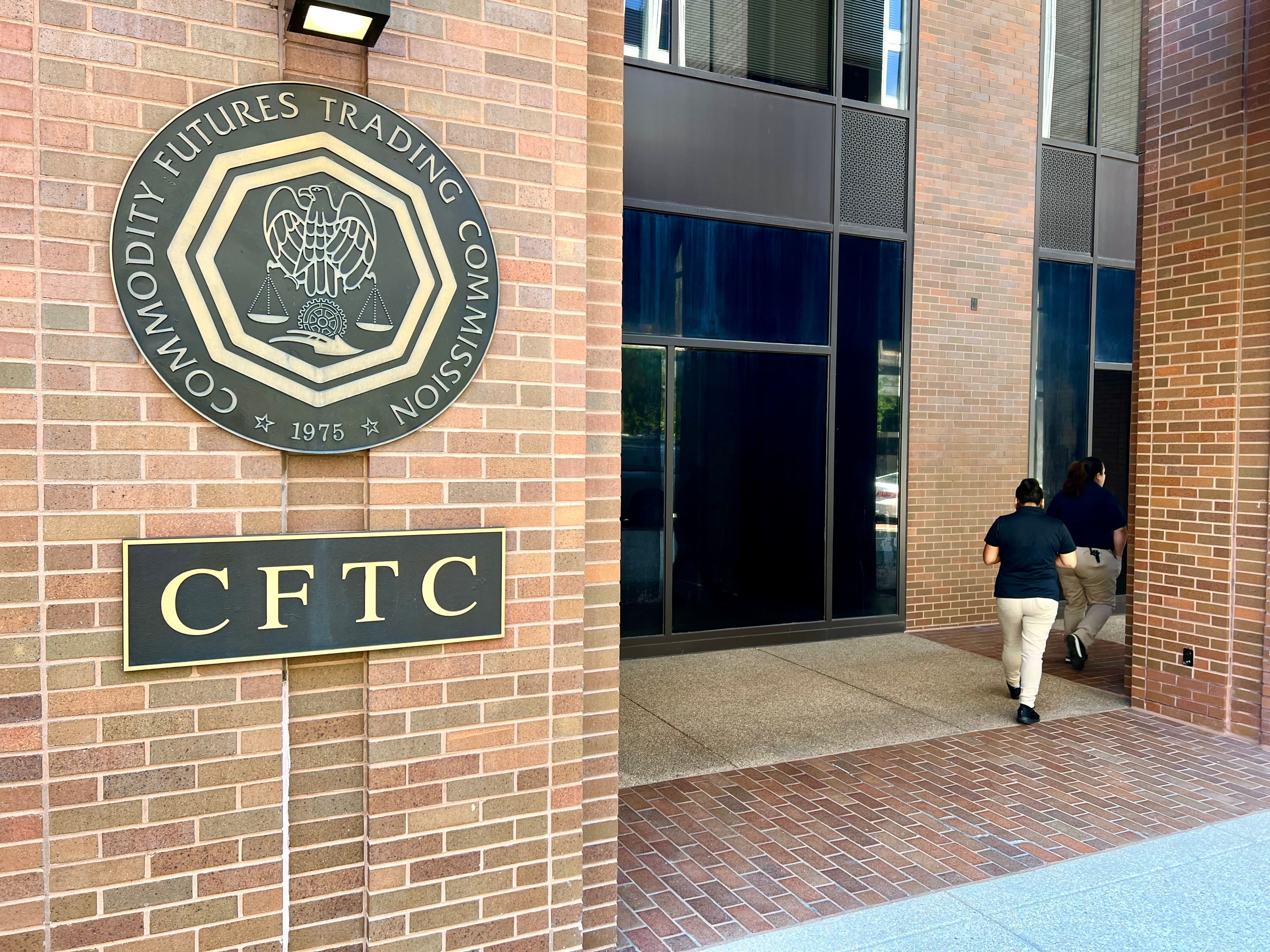 Court Rules CFTC Legally Served Ooki DAO Through Help Bot