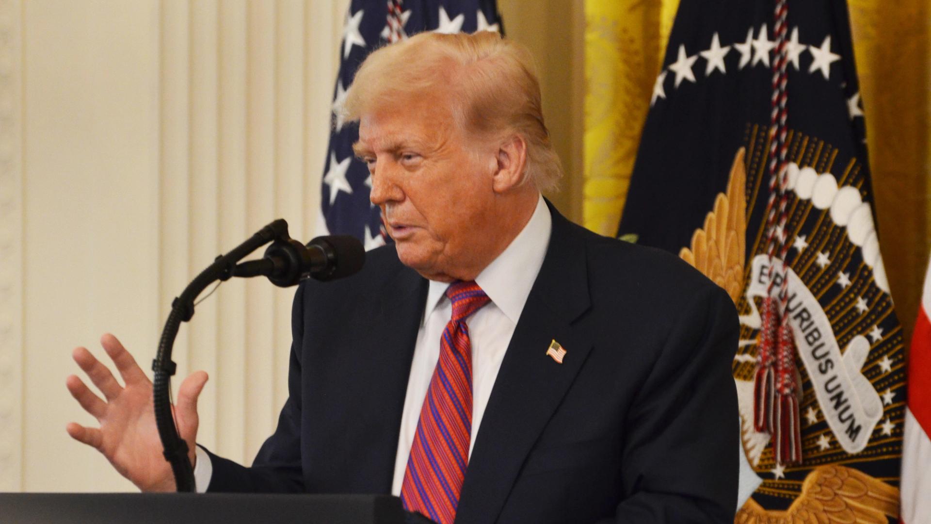 Trump Eyes Moving U.S. Economy Further Into Crypto Via Mortgages, 401(k)s Trump Eyes Moving U.S. Economy Further Into Crypto Via Mortgages, 401(k)s