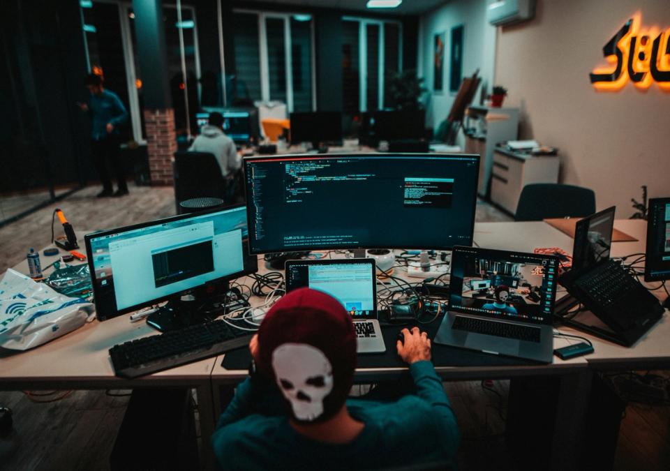 Chainalysis Reports $4.9M Bitcoin Theft via Ledger Hardware Implants