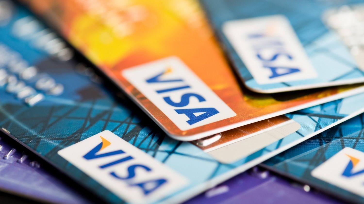 Coinbase, Visa to Allow Real-Time Crypto Deposits Through Debit Card