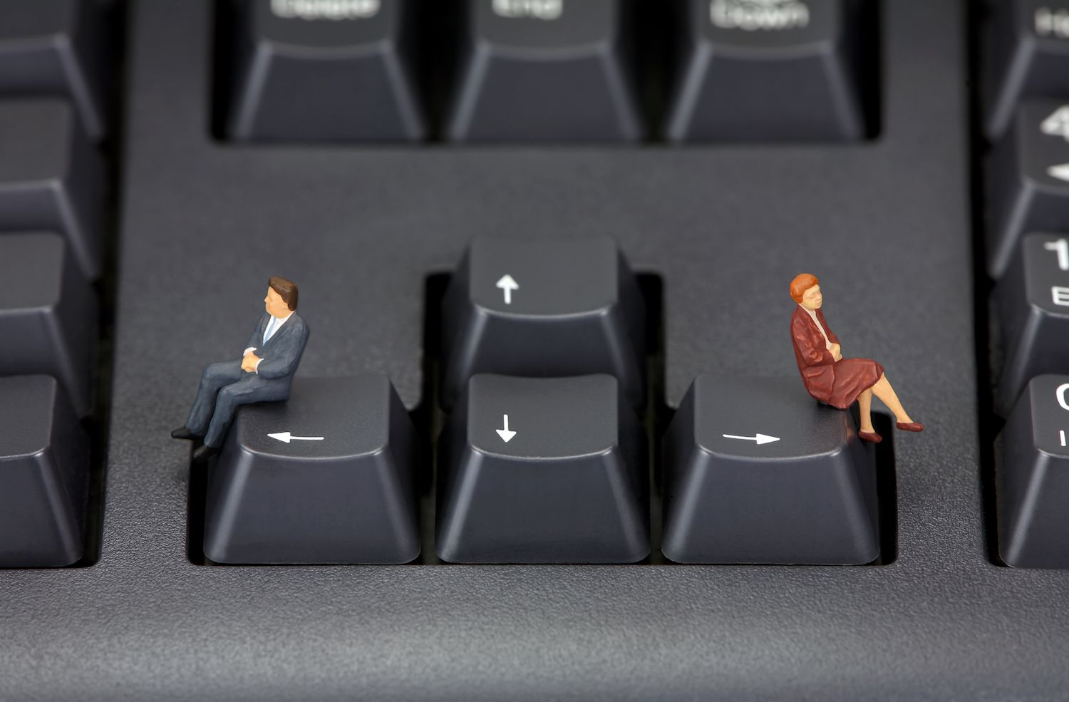 Ethereum staking token weETH splits from restaking as rewards debate heats up