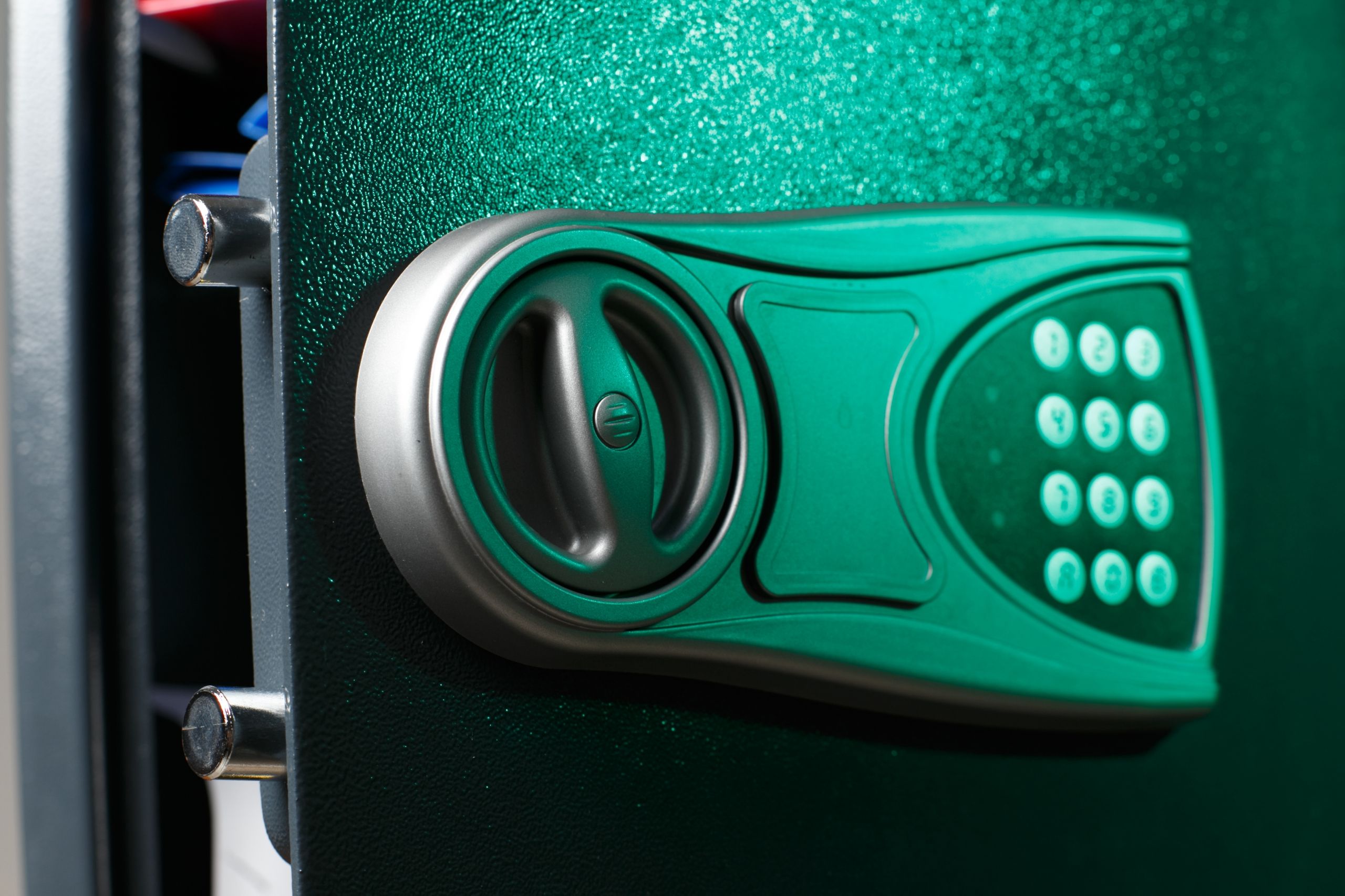 Crypto Rich and Paranoid: Threats Prompt Radical Security in Bitcoin Land