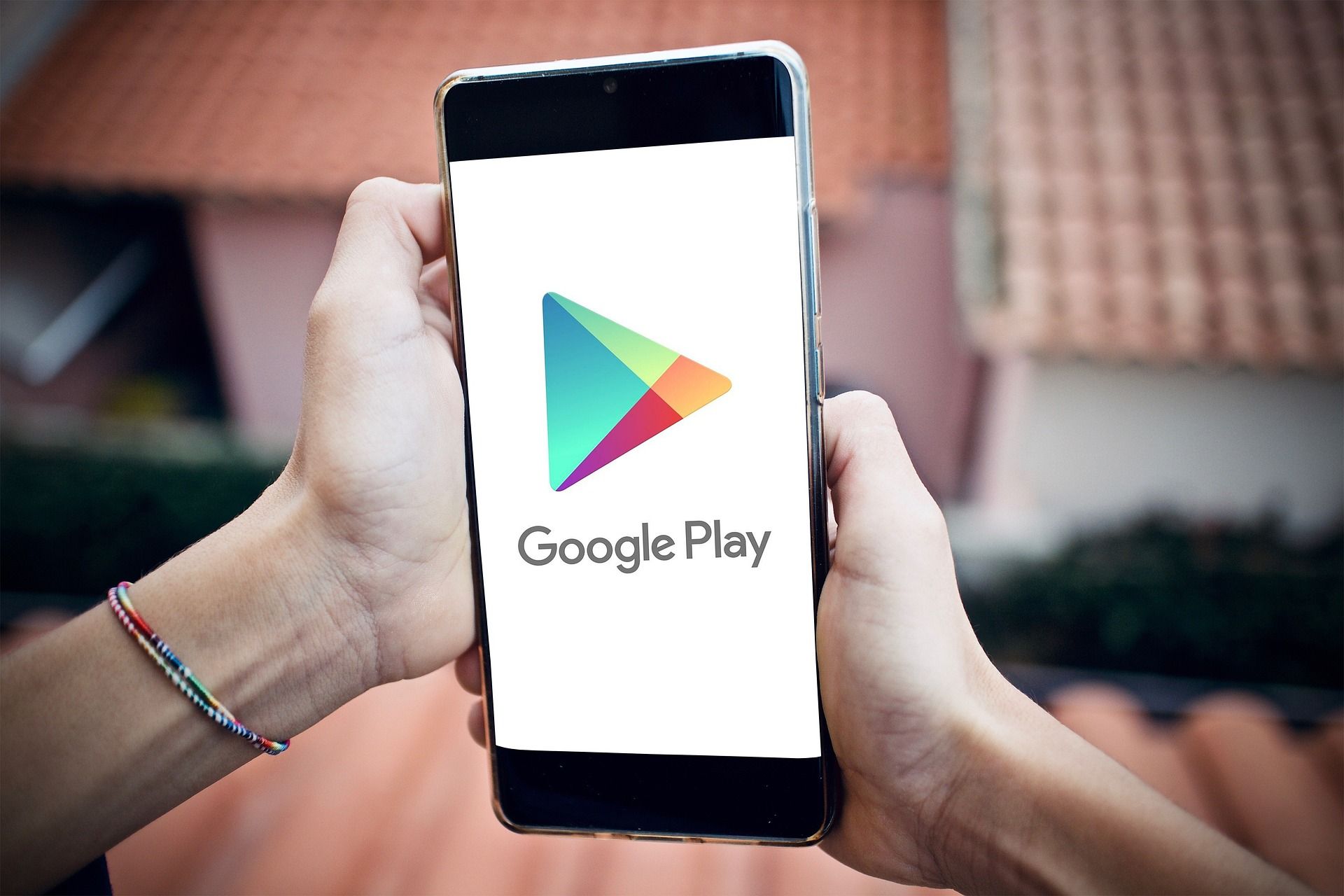 Google Play Changes Policy on Tokenized Digital Assets, Allowing NFTs in Apps and Games