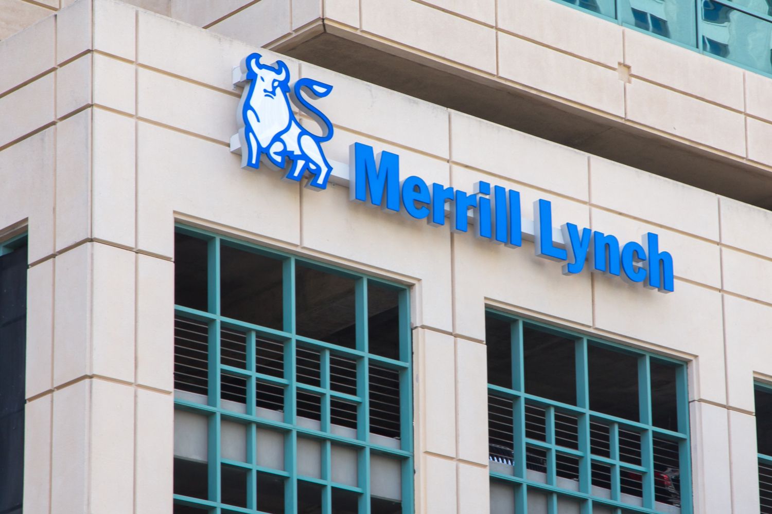 Merrill Lynch Bans Clients from Investing in Bitcoin Fund
