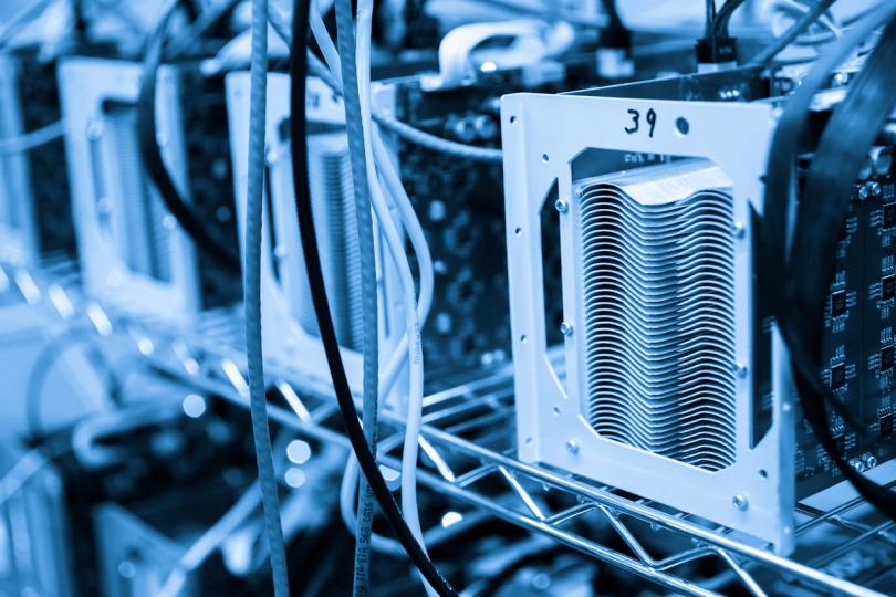 Colombia oo qorshaynaysa in ay Bitcoin mining ku samayso tamar nadiif ah