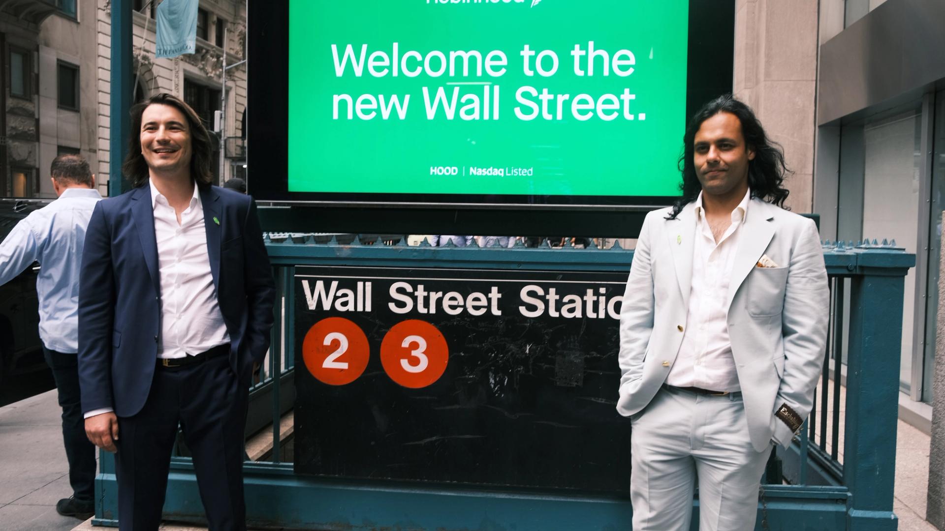 Photograph accompanying Robinhood built a chain for tokenized stocks and got a memecoin venue instead