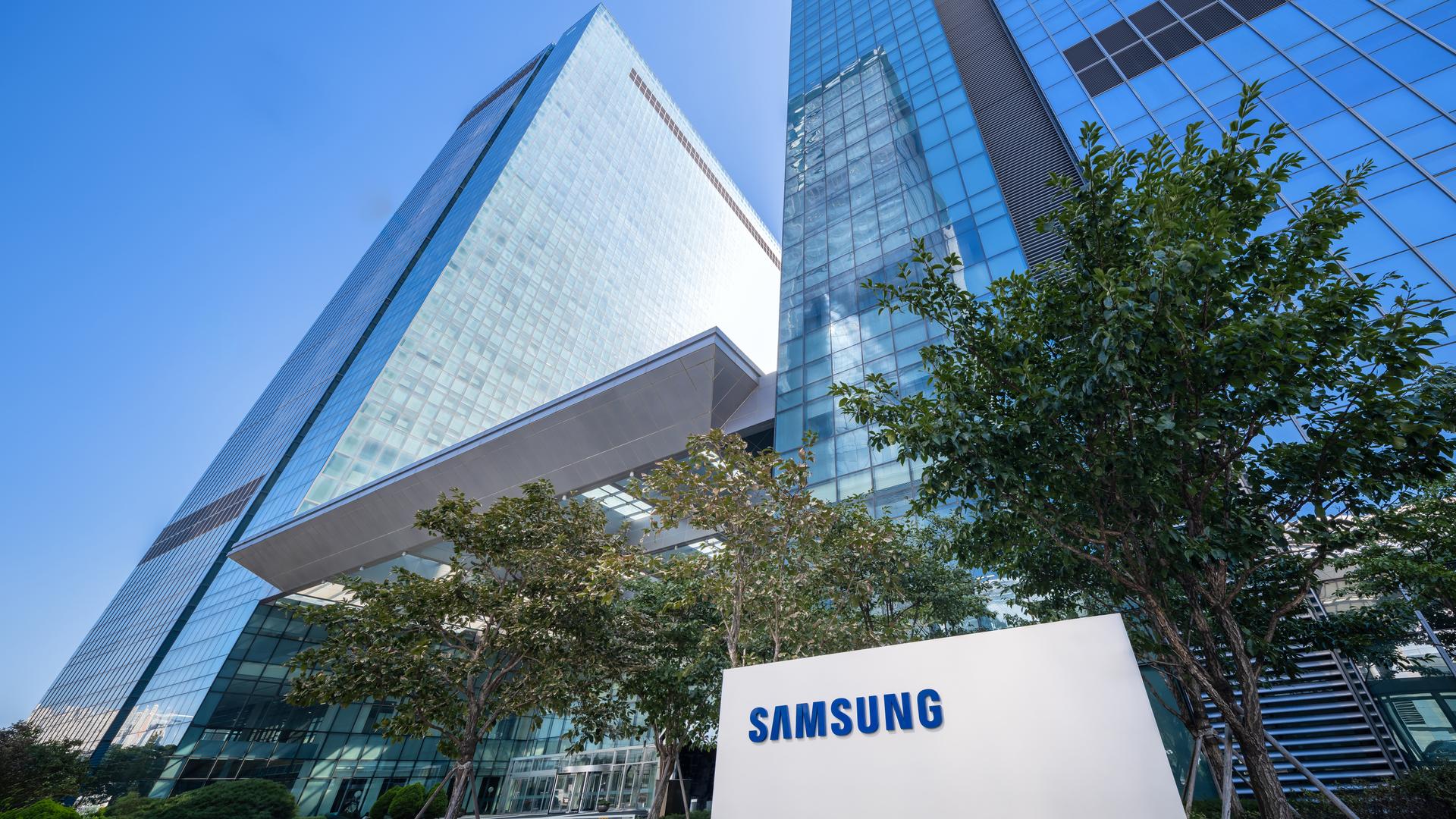 Stablecoin në 800 milionë telefona: plani i ri i Samsung