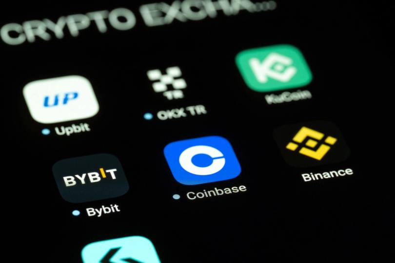 Coinbase joins tokenized stock race with onchain shares and dividend payments Coinbase joins tokenized stock race with onchain shares and dividend payments