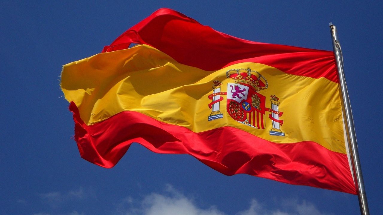 Spain Brings Forward MiCA Crypto Rules by Six Months After EU Pressure