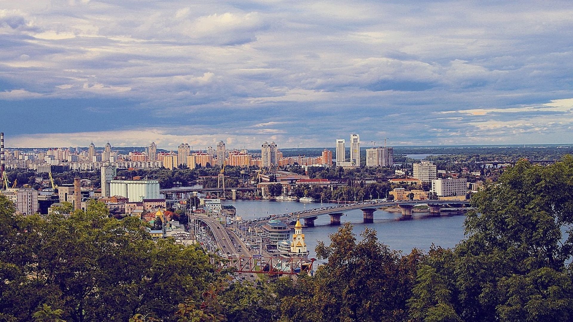 Ukrainian Lawmakers Submit Bill for Creation of Crypto Reserve