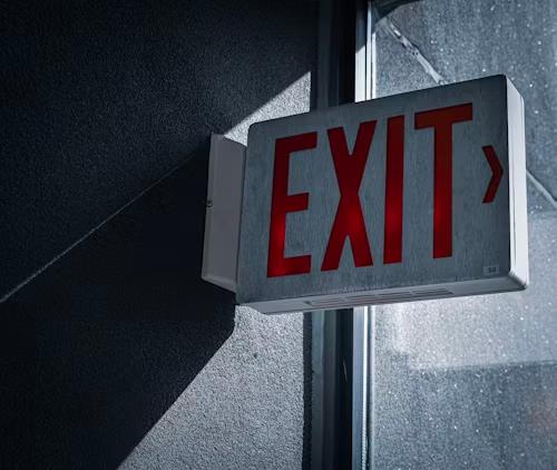XRP And HYPE Funds Draw Inflows While Bitcoin And Ether ETFs Bleed: What Traders Should Watch
