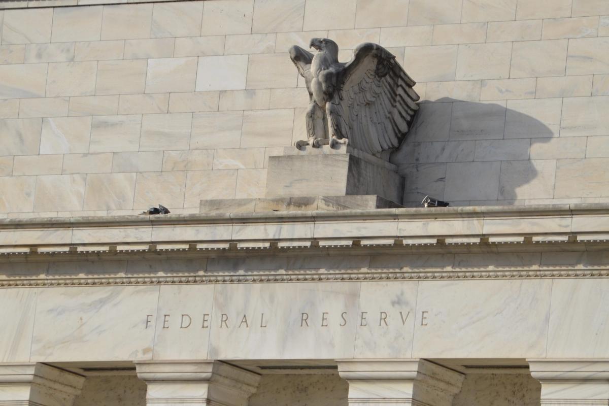 Bitcoin loses touch with the Dollar Index, U.S. stocks ahead of t...